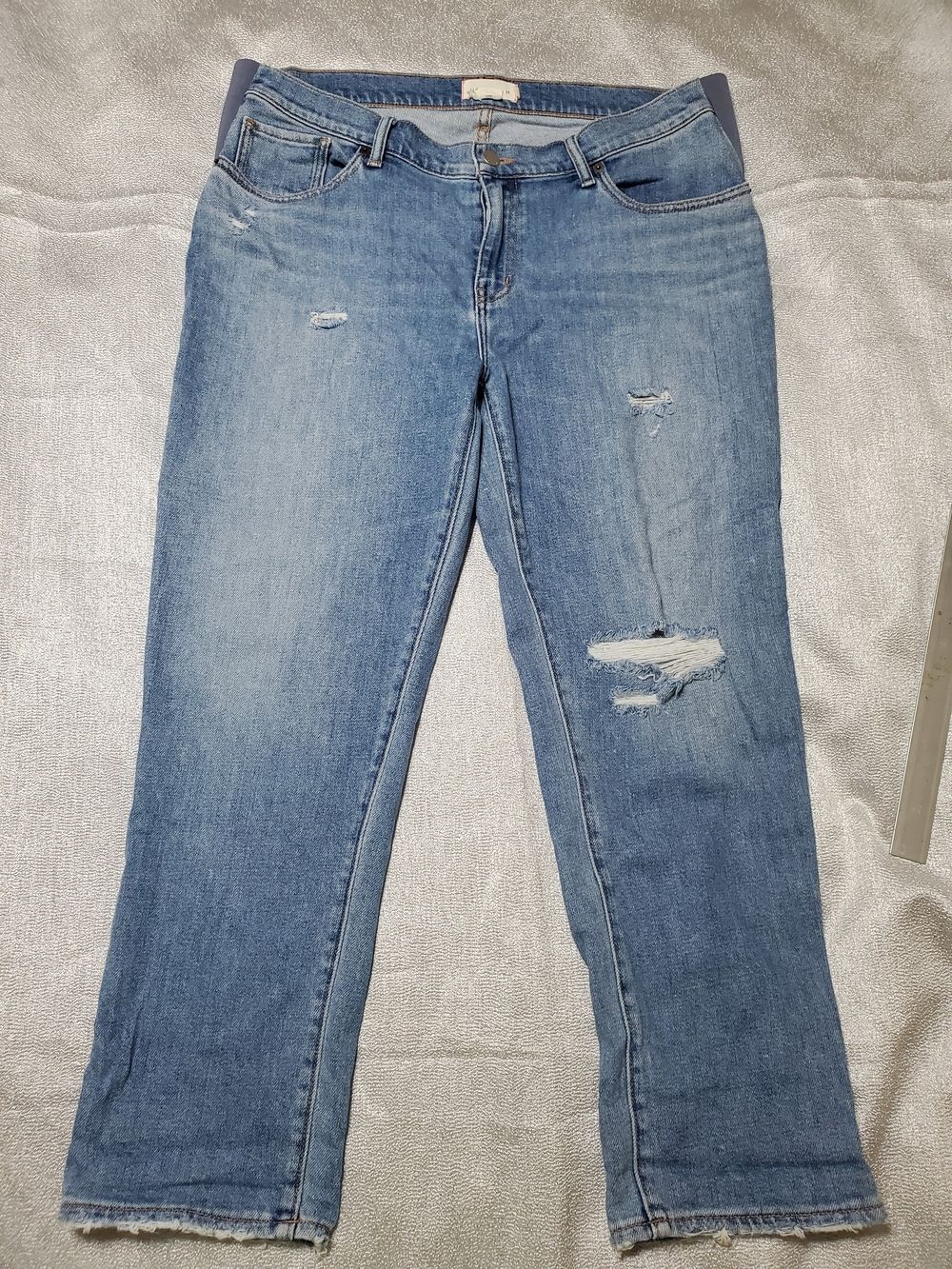 Hatch Maternity Pants Light Blue Distressed Women's Jeans 30